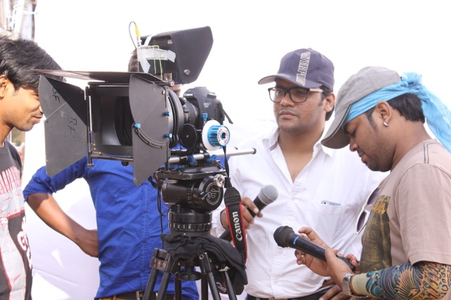 Behind the scenes of The Darkness, photograph 29